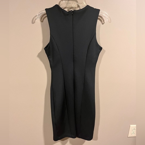 GUESS Black Sleeveless Cutout MIDI Fitted Dress Size Small Career Office - Picture 2 of 7